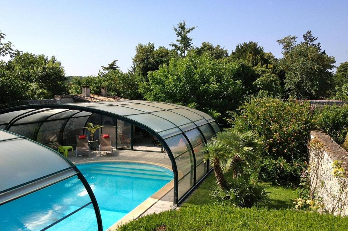 Bed and Breakfast Le Puits Sainte Claire Courçon Exterior foto