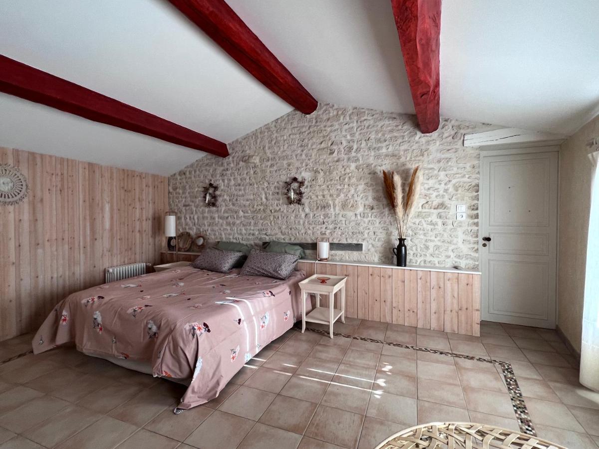 Bed and Breakfast Le Puits Sainte Claire Courçon Exterior foto